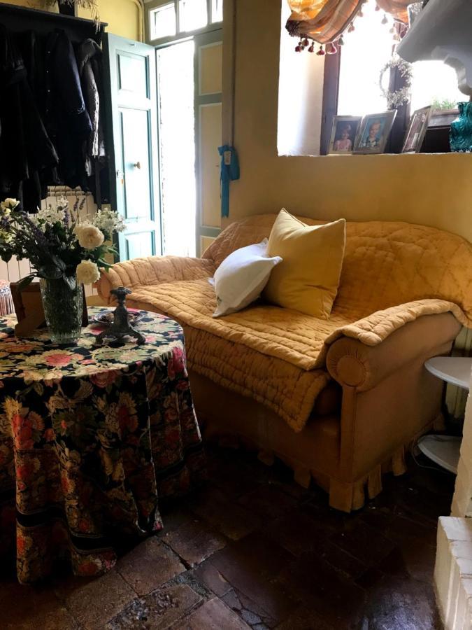 Отель Il Borgo Di Olive Sismano Экстерьер фото