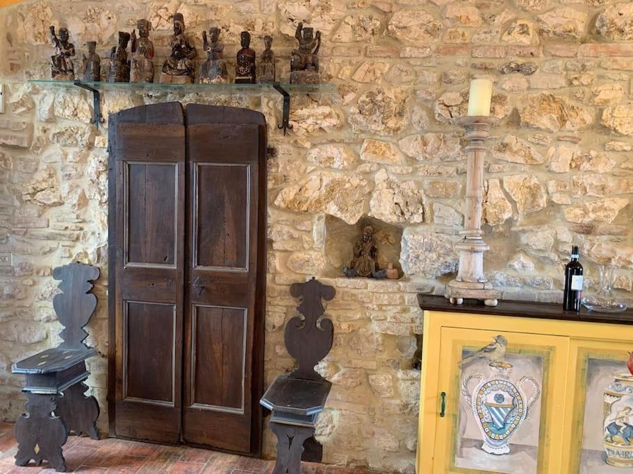 Отель Il Borgo Di Olive Sismano Экстерьер фото
